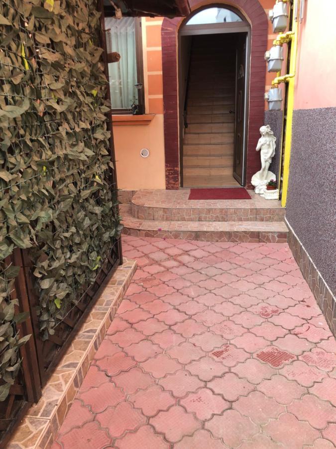Sea Breeze Rooms Mamaia Nord Navodari Exterior photo