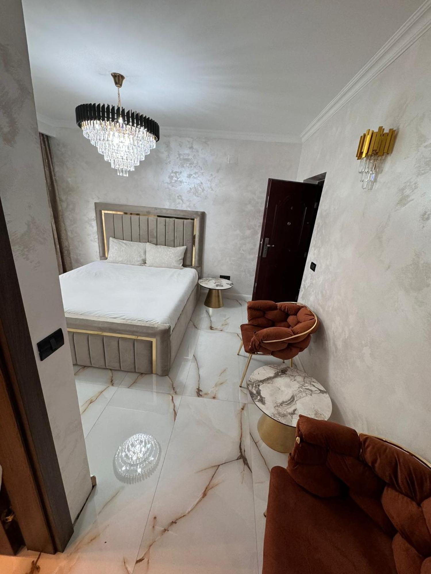 Sea Breeze Rooms Mamaia Nord Navodari Exterior photo